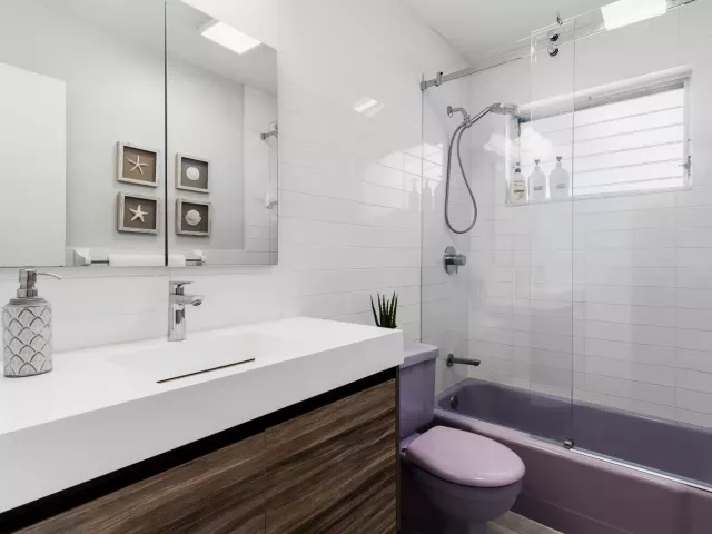 2-bedroom home for rent in Wilton Manors - 2640 NW 9th Lane - MondialRealty