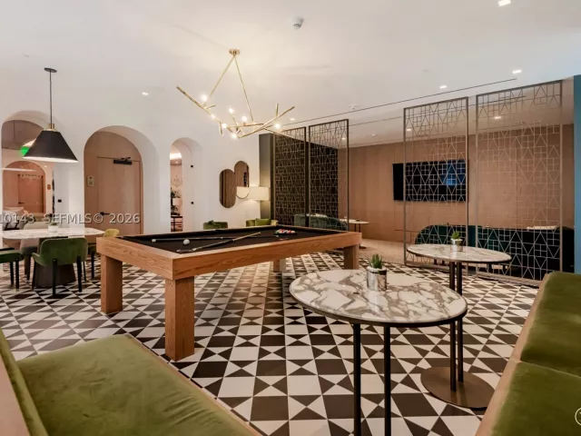 2-bedroom condo for sale in Miami - 801 S Miami Ave 2505 - MondialRealty