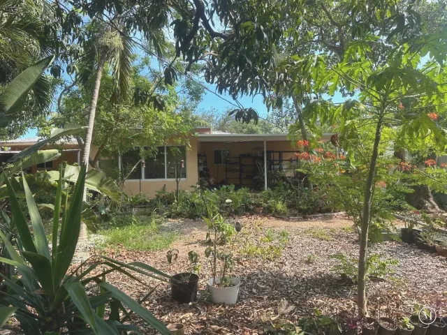 3-bedroom home for sale in North Miami Beach - 1631 NE 157th Terrace - MondialRealty