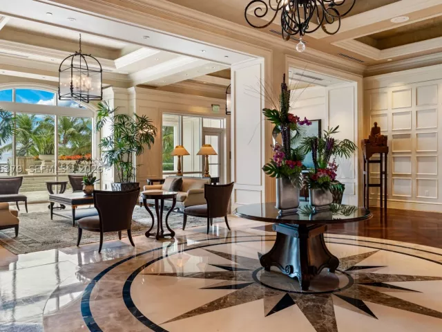 4-bedroom condo for sale in Sunny Isles Beach - 16047 Collins Ave 704 - MondialRealty