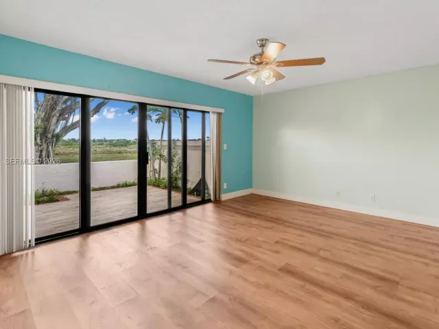 3-bedroom home for sale in Boca Raton - 20013 Mona Cir - MondialRealty