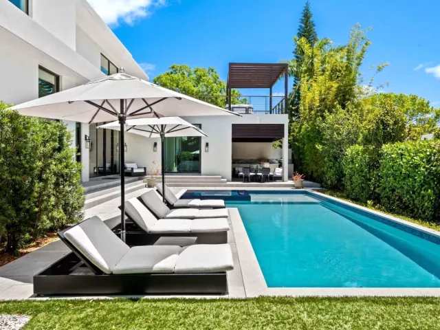 4-bedroom home for sale in Miami Beach - 5288 Alton Road 3 - MondialRealty