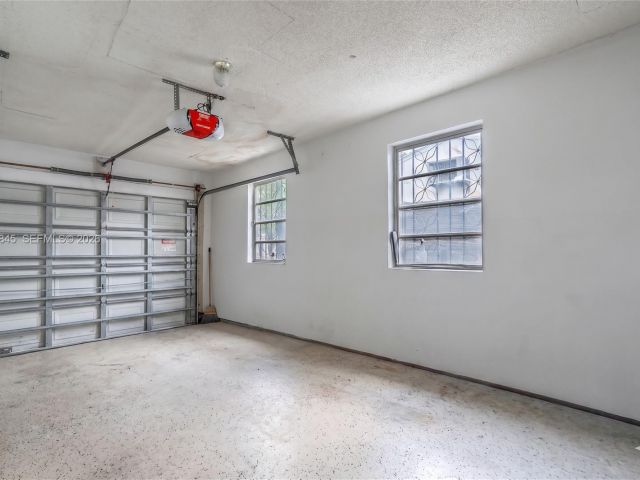 5-bedroom home for sale in Miami - 1712 SW 13th St - MondialRealty