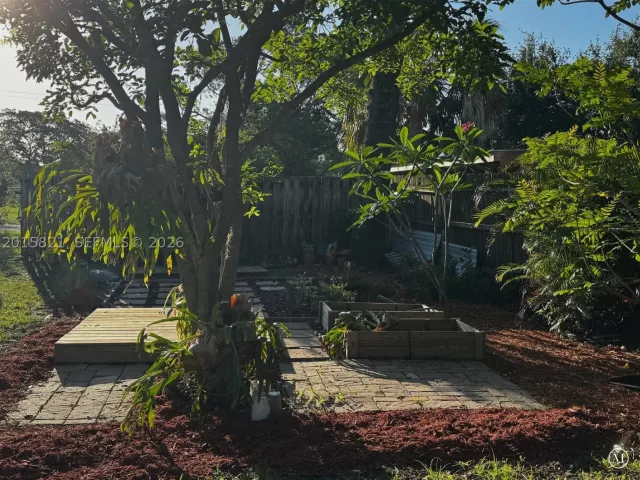 2-bedroom home for sale in Delray Beach - 324 SW 3rd Ave - MondialRealty