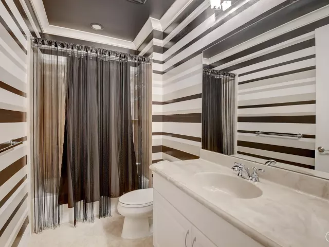 3-bedroom home for sale in Boca Raton - 5645 NE Trieste Way - MondialRealty