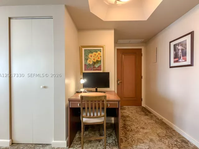 2-bedroom condo for rent in Aventura - 2000 Island Blvd 2503 - MondialRealty