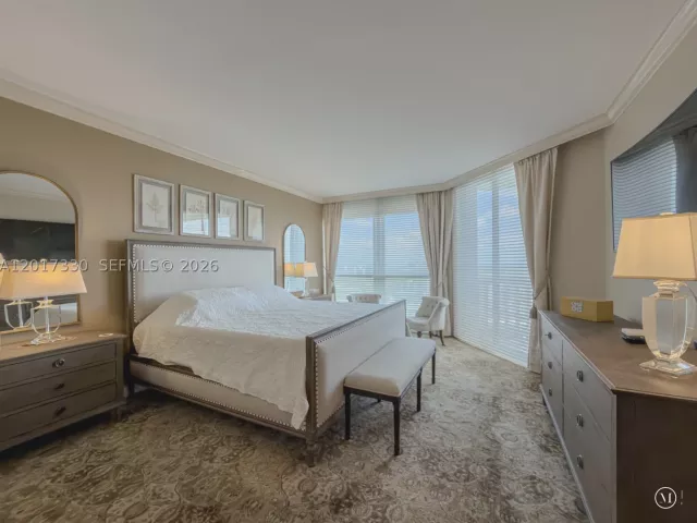 2-bedroom condo for rent in Aventura - 2000 Island Blvd 2503 - MondialRealty