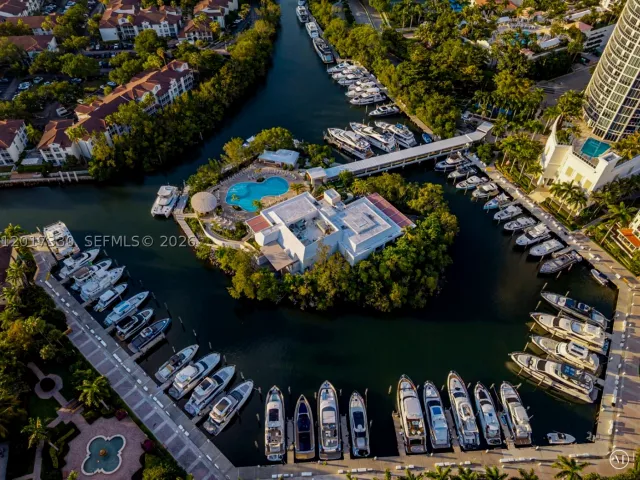 2-bedroom condo for rent in Aventura - 2000 Island Blvd 2503 - MondialRealty