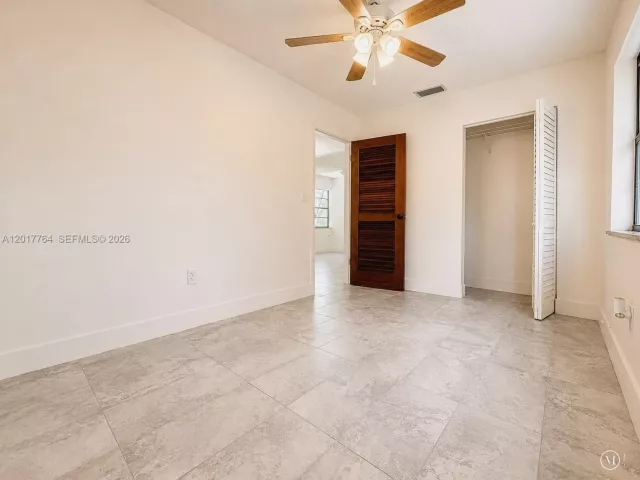 3-bedroom home for sale in Miami - 6603 SW 112th Pl - MondialRealty