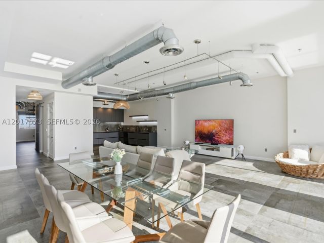 3-bedroom condo for sale in Miami - 600 NE 27th St PH2 - MondialRealty