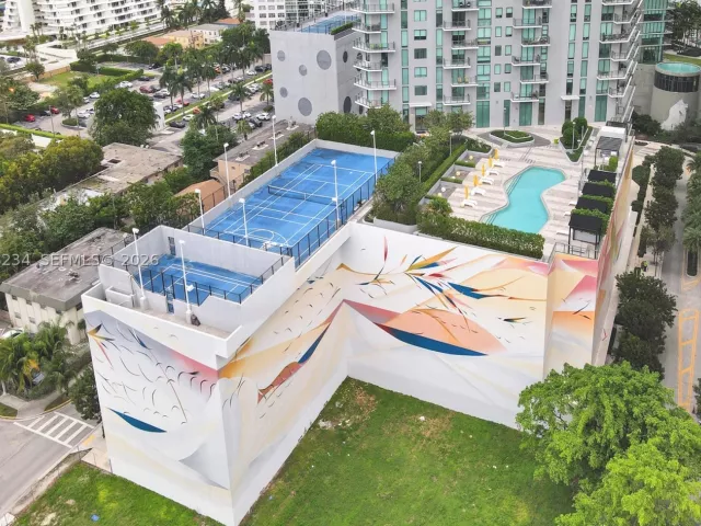 3-bedroom condo for rent in Miami - 501 NE 31st St 3706 - MondialRealty