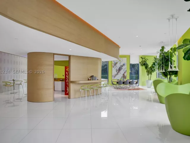 3-bedroom condo for rent in Miami - 501 NE 31st St 3706 - MondialRealty