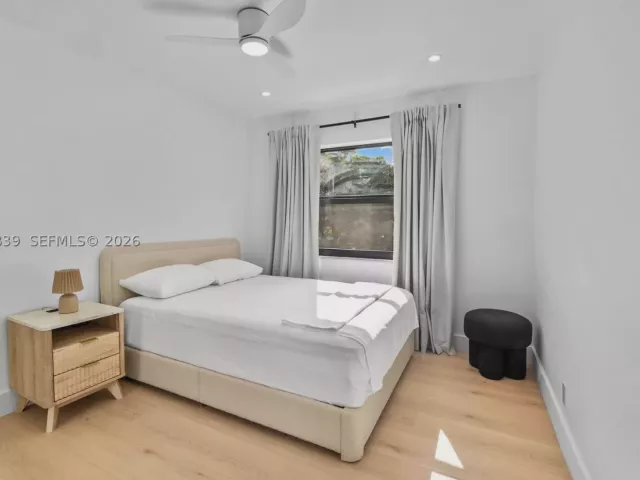 3-bedroom home for sale in Aventura - 21216 Harbor Way 158-15 - MondialRealty