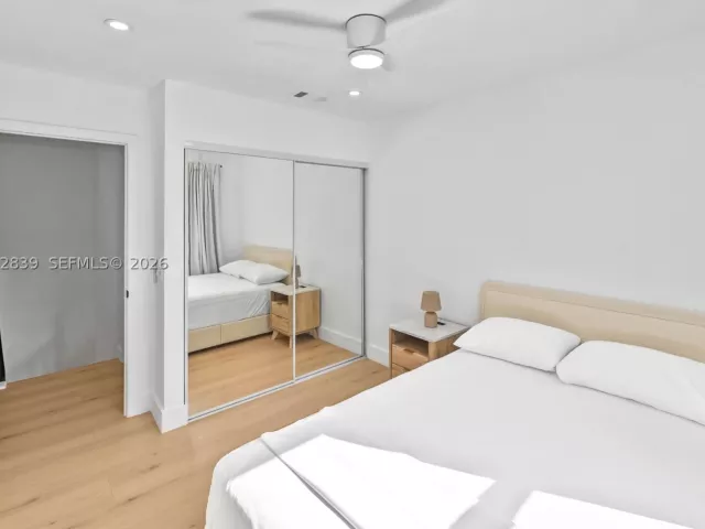 3-bedroom home for sale in Aventura - 21216 Harbor Way 158-15 - MondialRealty