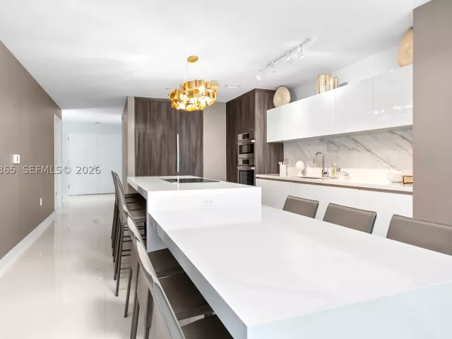 3-bedroom condo for sale in Miami - 851 NE 1st Ave 3711 - MondialRealty