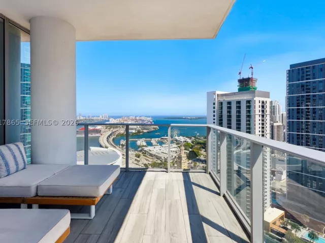 3-bedroom condo for sale in Miami - 851 NE 1st Ave 3711 - MondialRealty