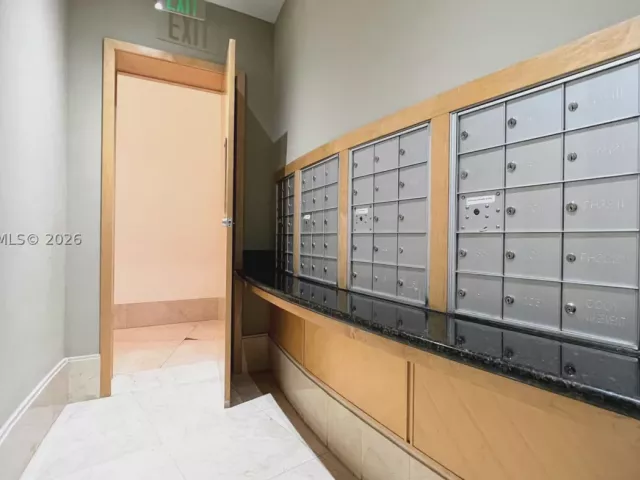 2-bedroom condo for rent in Aventura - 19400 Turnberry Way 1132 - MondialRealty