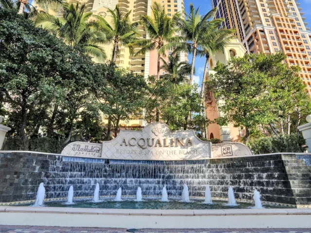3-bedroom condo for sale in Sunny Isles Beach - 17875 Collins Avenue Apt 3103 - MondialRealty