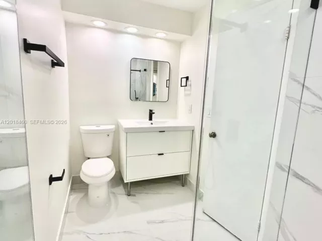 3-bedroom home for rent in Miami - 14530 SW 142nd Ct Cir - MondialRealty