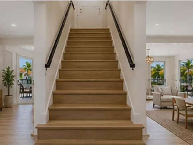 4-bedroom home for sale in North Miami Beach - 3341 NE 170th Street - MondialRealty
