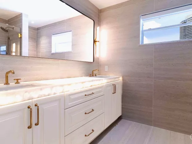 4-bedroom home for sale in North Miami Beach - 3341 NE 170th Street - MondialRealty