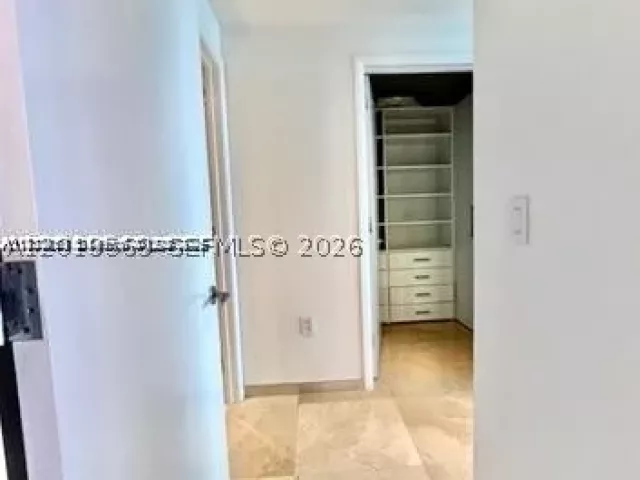 1-bedroom condo for rent in Sunny Isles Beach - 17121 Collins Ave 1003 - MondialRealty