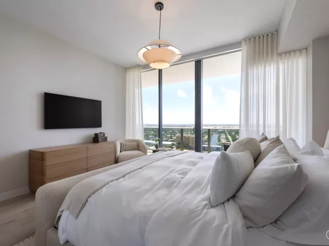 3-bedroom condo for rent in Pompano Beach - 900 N Ocean Boulevard Mph04 - MondialRealty