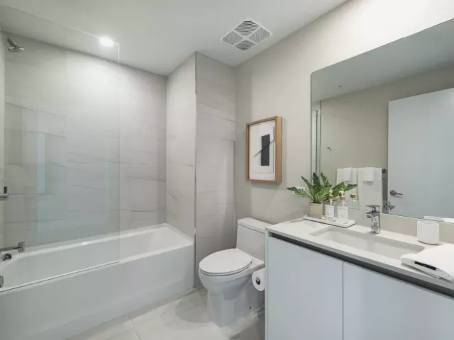 3-bedroom condo for rent in Pompano Beach - 900 N Ocean Boulevard Mph04 - MondialRealty