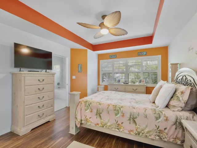 3-bedroom home for sale in Deerfield Beach - 1950 Ne 7th St 105 - MondialRealty