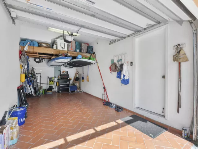3-bedroom home for sale in Deerfield Beach - 1950 Ne 7th St 105 - MondialRealty