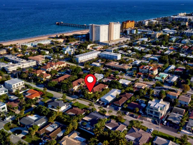 3-bedroom home for sale in Deerfield Beach - 1950 Ne 7th St 105 - MondialRealty