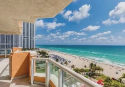 Apartment #1101 at Acqualina