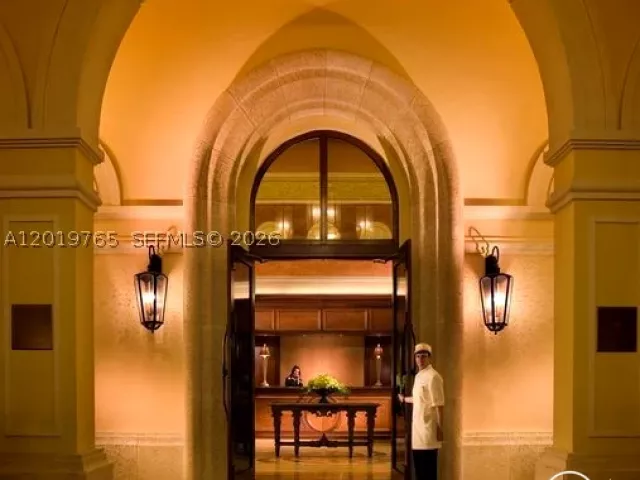 3-bedroom condo for rent in Sunny Isles Beach - 17875 Collins Ave 3002 - MondialRealty