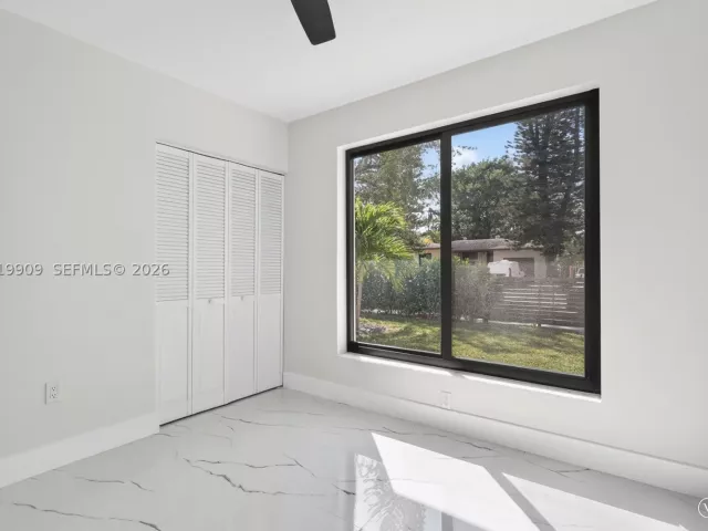 3-bedroom home for sale in Miami - 53 NW 68th St - MondialRealty