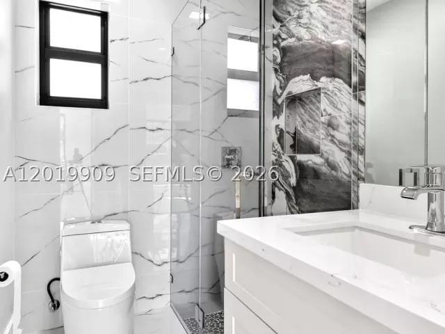 3-bedroom home for sale in Miami - 53 NW 68th St - MondialRealty