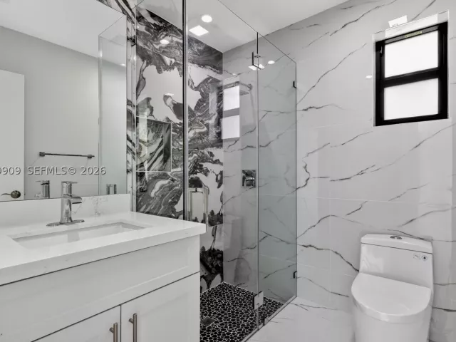 3-bedroom home for sale in Miami - 53 NW 68th St - MondialRealty
