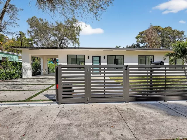 3-bedroom home for sale in Miami - 53 NW 68th St - MondialRealty