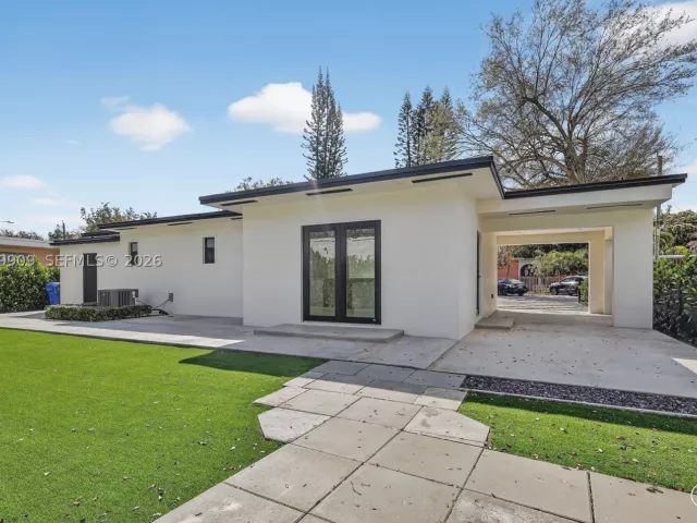 3-bedroom home for sale in Miami - 53 NW 68th St - MondialRealty