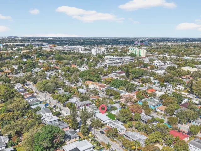 3-bedroom home for sale in Miami - 53 NW 68th St - MondialRealty
