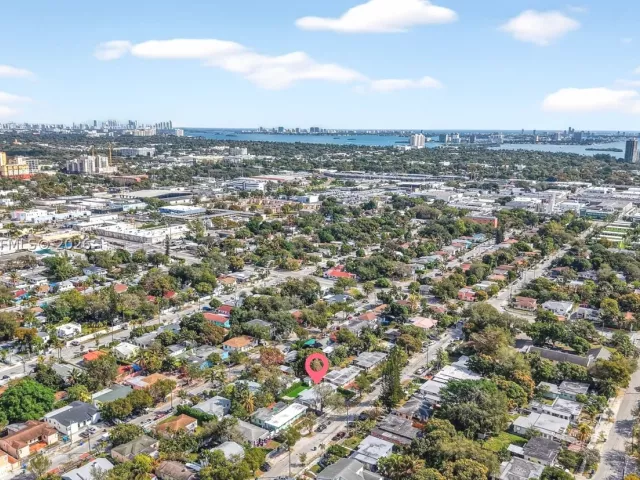 3-bedroom home for sale in Miami - 53 NW 68th St - MondialRealty