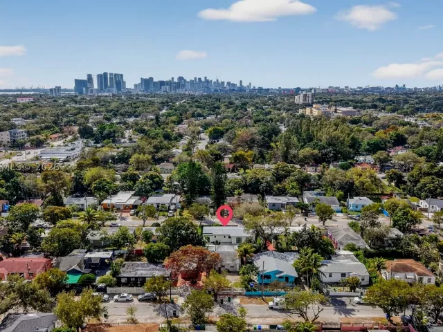 3-bedroom home for sale in Miami - 53 NW 68th St - MondialRealty