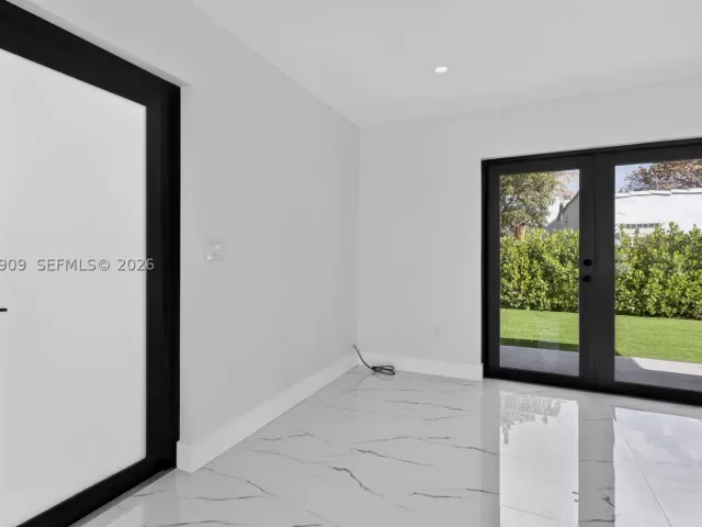 3-bedroom home for sale in Miami - 53 NW 68th St - MondialRealty