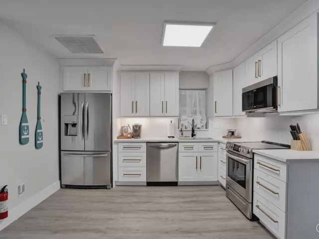 3-bedroom home for sale in Deerfield Beach - 1969 NE 5th Street 1-2 - MondialRealty