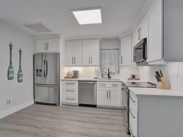 3-bedroom home for sale in Deerfield Beach - 1969 NE 5th Street 1-2 - MondialRealty