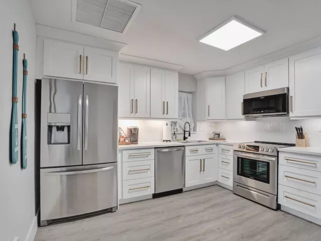 3-bedroom home for sale in Deerfield Beach - 1969 NE 5th Street 1-2 - MondialRealty