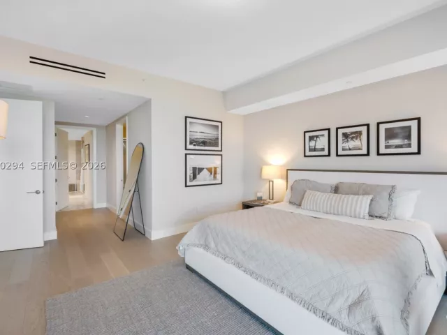 2-bedroom condo for rent in Bal Harbour - 10201 Collins Ave 305 - MondialRealty