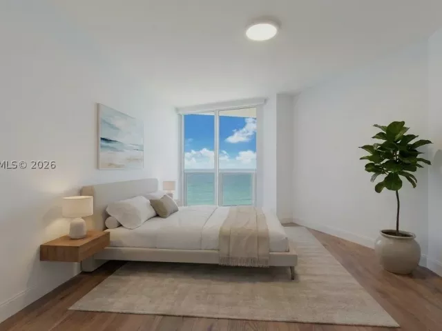 3-bedroom condo for rent in Sunny Isles Beach - 19333 Collins Ave 1907 - MondialRealty