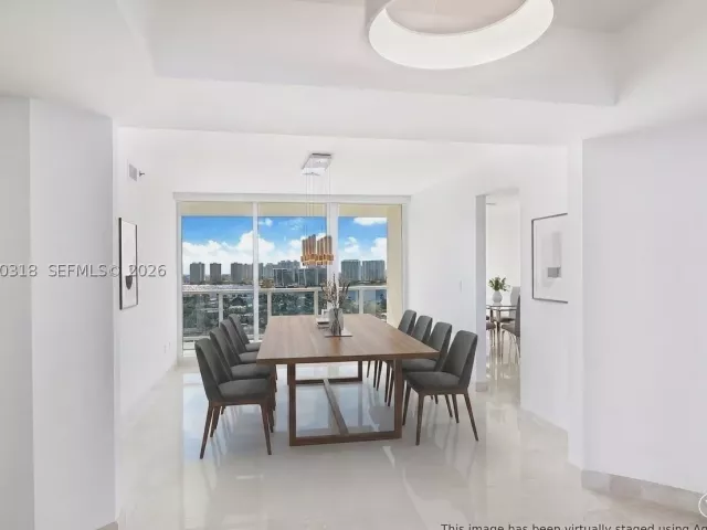 3-bedroom condo for rent in Sunny Isles Beach - 19333 Collins Ave 1907 - MondialRealty