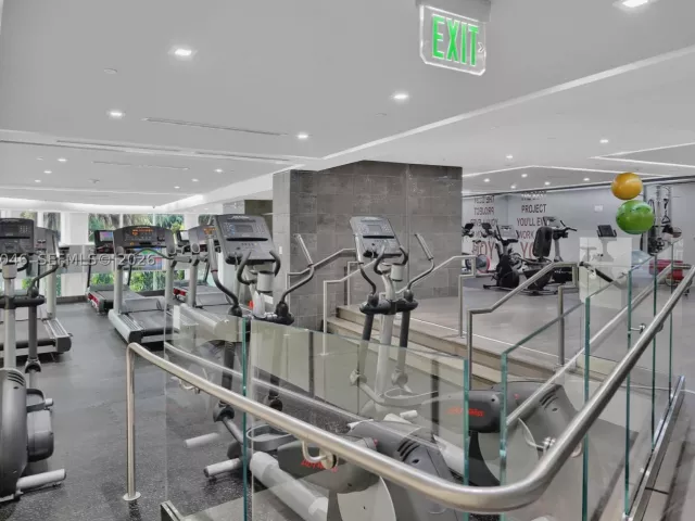 3-bedroom condo for sale in Miami - 901 Brickell Key Blvd 3204 - MondialRealty