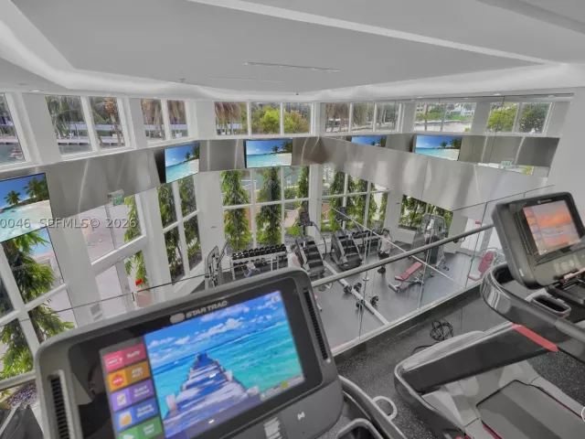 3-bedroom condo for sale in Miami - 901 Brickell Key Blvd 3204 - MondialRealty